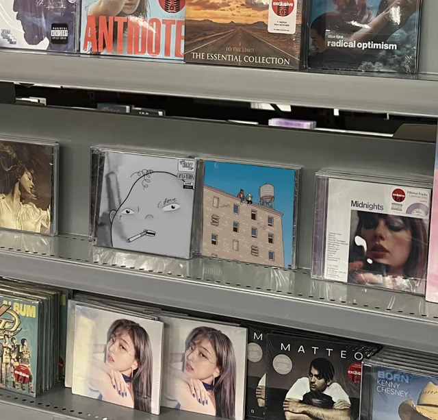 Nancy CDs